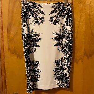 Black and white pencil skirt